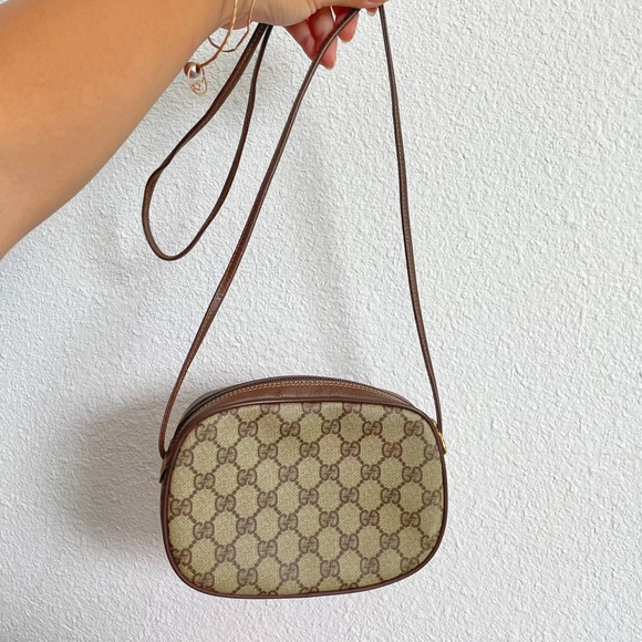 Gucci GG Web Canvas Sherry Line Crossbody - Picture 3 of 9